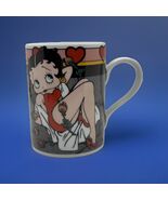Betty Boop “Betty’s Bed of Roses” Vandor Mug 1992 Vintage Cartoon Coffee... - $21.34