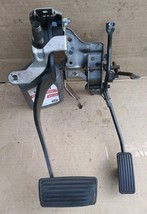 97 98 99 00 01 CRV Automatic AT Transmission Pedal Assembly Gas Brake CLEAN - $72.52