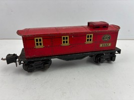 Lionel Lines O Gauge Prewar Train RR 2682 Red &amp; Black Caboose 8 Wheel - $14.12