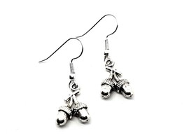 Acorn Oak Earrings Autumn Nature Woods Outdoors Tree Dainty Drop Dangle Hook - $4.14