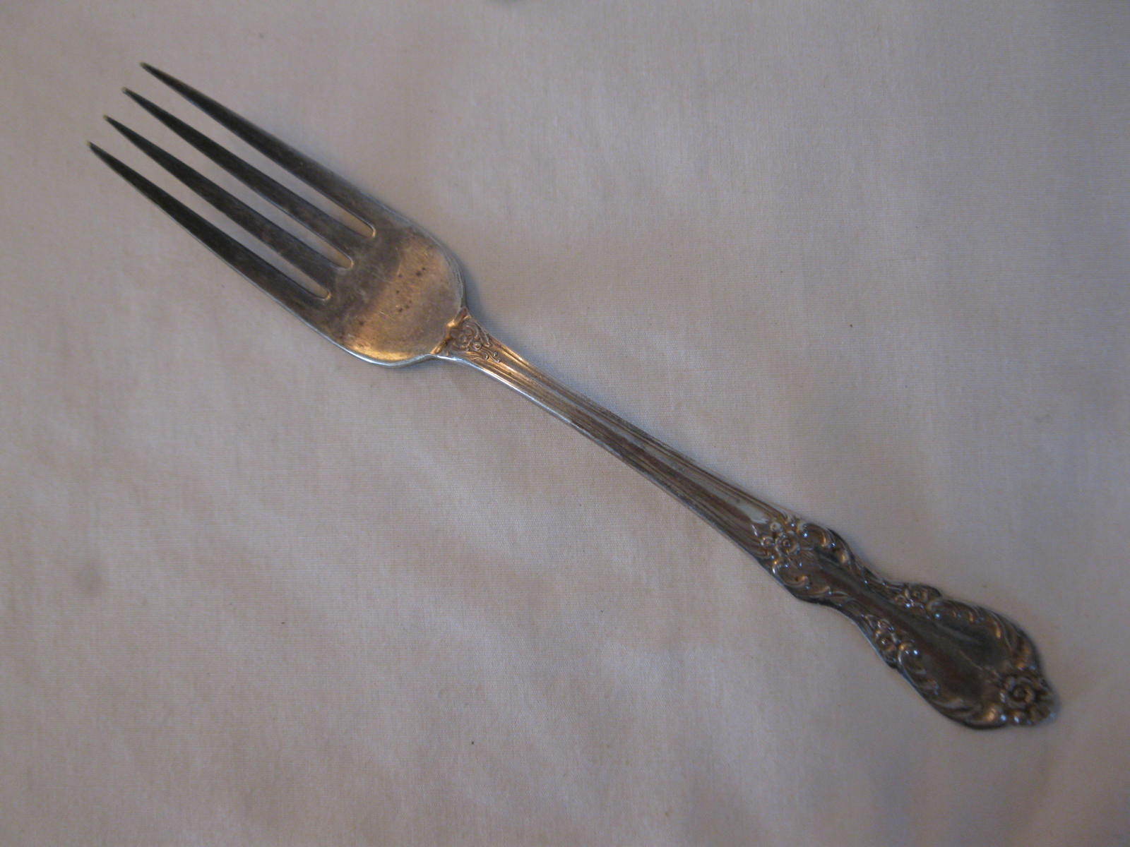 Primary image for WM Rogers MFG. Co. 1959 Grand Elegance Pattern Silver Plated 7.5" Table Fork #1
