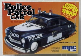 MPC SUPER SNAP 1:25 SCALE &quot; 1949 MERCURY POLICE PATROL CAR &quot; MODEL KIT M... - £22.09 GBP