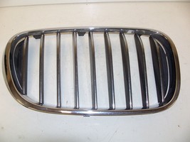 2016 2017 2018 2019 BMW 750i RH PASSENGER UPPER GRILLE OEM 11207 B87R - £59.27 GBP