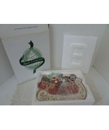 AVON 2002 JOYOUS CELEBRATIONS ST. NICHOLAS COLLECTION COOKIE PLATE NIB C... - $16.23 CAD