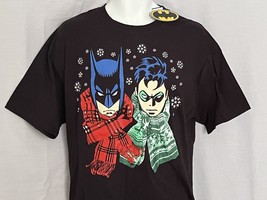 Men&#39;s T-Shirt Batman &amp; Robin Christmas Size Large Winter Scarf DC Comics - £11.85 GBP