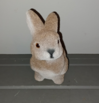 Vtg Flocked Brown Bunny Rabbit Coin Piggy Bank With Stopper Fuzzy Easter... - $335.33 MXN
