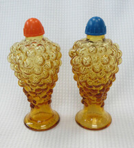 Vintage Amber Glass Mid Century Salt and Pepper Shakers Grapes MCM Italy Kugel - £9.48 GBP