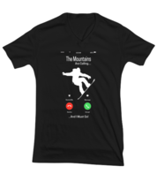 Snowboarding TShirt The Mountains Are Calling Black-V-Tee  - £17.26 GBP