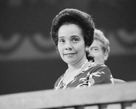 Coretta Scott King at the 1976 Democratic Convention in New York Photo P... - $8.81+