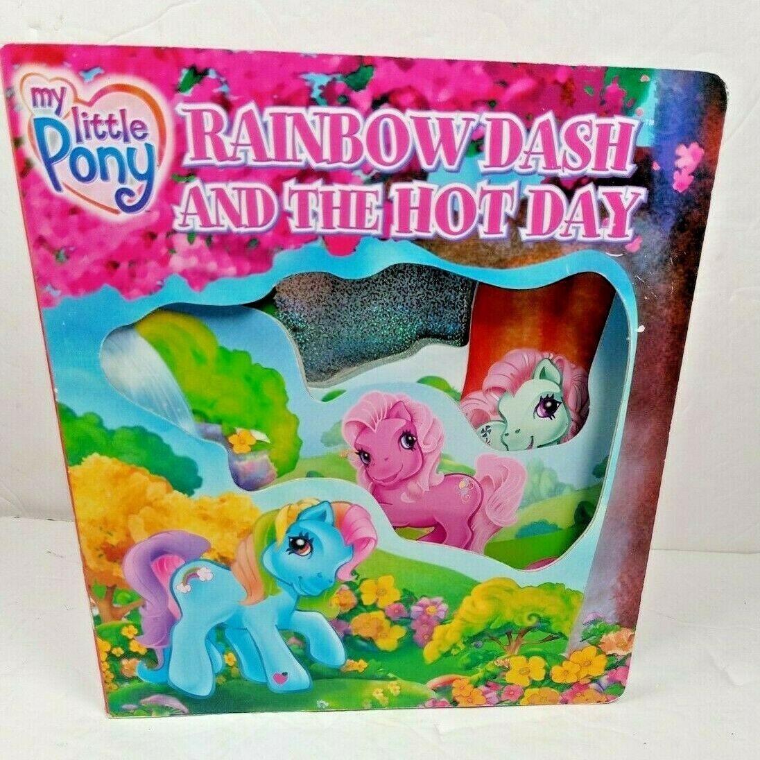  My Little Pony Rainbow Dash And The Hot Day - $9.89