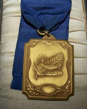 Vintage Boxed 1924 Senior Shorthand Medal-C.C.C.C. - £16.57 GBP