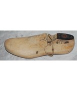 ANTIQUE VINTAGE WOOD SHOE LAST FORM 2 1/2 D 40 - £22.41 GBP