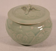 Chinese Celadon Jar Pot Lid Vessel Green Ware Flower Marked 5 x 3 - $89.10