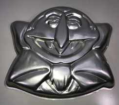 Wilton 1977 Muppets THE COUNT 502-7431 Cake Pan Mold Vintage Fun Figure - £11.61 GBP