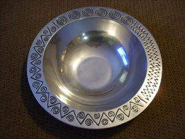 Wilton Armetale Pewter Reggae Bowl Large Salad Mixing Serving Tribal 14.5” - $30.00
