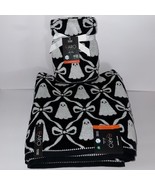 Caro 4 Piece Cotton Bath Towel Set Halloween Black/White Ghosts Bows Rib... - €72,18 EUR