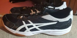 ASICS Women&#39;s Volleyball Shoes Sz.10  Upcourt 3Black White Lace Up - $28.92