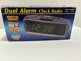 Lenoxx Sound Alarm Clock Gray AM/FM Digital Radio Big Display CR-776 New - $10.40