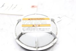 04-08 Mazda RX8 Headlight Bulb Cover F515 image 2