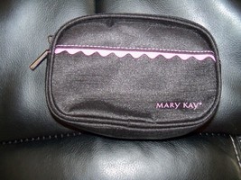 Mary Kay Signature Pink/Black Make-up Bag  NEW LAST ONE - $13.87