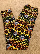 LULAROE HALLOWEEN LEGGINGS TC NWT Aztec Geometric Vampire Dracula Bat Or... - $13.99