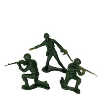 Army Men Toy Soldiers plastic military mixed LOT figures vtg Marx mpc usa mcm 21 - £11.03 GBP