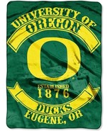Oregon Ducks Plush 60&quot; by 80&quot; Twin Size Northwest Raschel Blanket - NCAA - $33.88 CAD