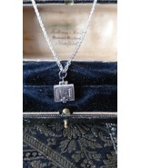 Antique Vintage 1890-s Victorian Holy Bible Locket Pendant with Verse on... - $1,844.04 MXN