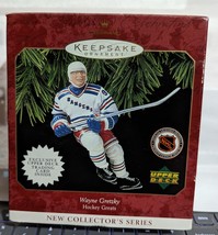 Wayne Gretzky Hockey ~ Hallmark Keepsake Ornament ~ NHL New York Rangers - £9.83 GBP