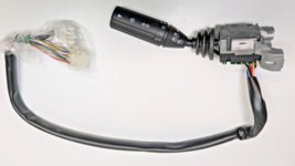NEW Valeo Wiper/Turn Signal/Light Lever Arm Switch E155062 21W41 - $2,322.72 MXN