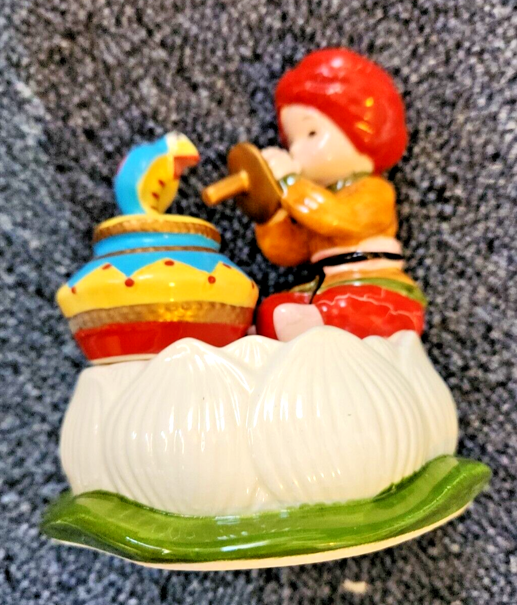 Primary image for Disney It's A Small World Indian Snake Charmer 4.5"Hx4.25"Lx2.5"W Figurine 1986