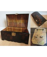 vintage CHINESE LAQUERED TRUNK wood storage box hand painted BRASS HARDW... - $13,922.98 MXN
