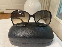 Twice as Tortoise: Ferragamo Two-Tone Elegance in Every Glance - $3,535.65 MXN