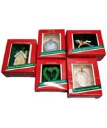 Lot of 5 Hallmark Christmas Tree Ornament Bunny Hug, Love Burd, RockingH... - $416.06 MXN