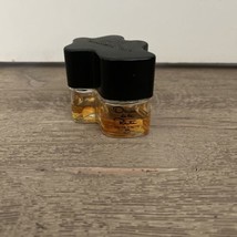 OSCAR DE LA RENTA EAU DE TOILETTE 84 1 FLUID OUNCE OF 2 MADE IN FRANCE - $475.91 MXN