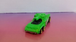 2011 Hot Wheels Attack Pack Invader Diecast 1:64 - £2.36 GBP