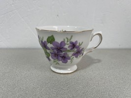 Royal Vale Fine Bone China England Teacup Purple Violets - $150.53 MXN