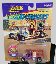 Johnny Lightning Wacky Winners Root Beer Wagon Mint on Card 1996 Diecast - £5.47 GBP