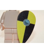 MBricks Yellow and Black Knight Shield for Toys Collection Movie Minifig... - $65.35 MXN