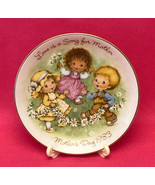 Vintage Avon Mother&#39;s Day mini plate 1983 Love is a Song collectible wit... - £3.90 GBP