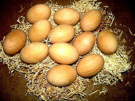 SET OF FORTY EIGHT (48) BRAND NEW UNFINISHED WOODEN EGGS 2 1/2&quot; X 1 3/4&quot; - £58.11 GBP