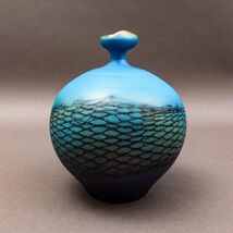 Tom Krueger 2005 Signed Air Brushed Raku Studio Pottery Vase 7&quot; - $3,636.51 MXN