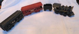 Vintage 4 Piece Cast Iron Train Set 44 Washington Red &amp; Black Coal Locomotive - £60.89 GBP
