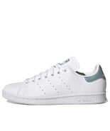 (WMNS) adidas Stan Smith &#39;White Magic Grey&#39; GX4624 - €225,37 EUR