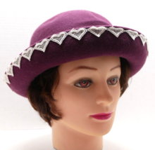 VTG TOP This Inc. Felt Blossom Purple Brimmed Hat With Flowers &amp; Heart D... - £18.38 GBP