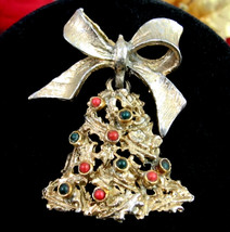  Holly Christmas Bell Brooch Vintage Pin Goldtone Claper Signed Laurentian Lj - £16.71 GBP