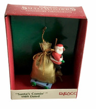 Enesco Small Wonders "Santa's Comin' " Vintage 2 Inch Miniature Christmas 1989 - $9.49