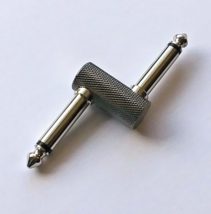 Offset Right Angle Connector with 1/4&quot; TS Male Plugs Use w/ Guitar Effec... - $3.46