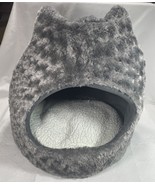 Cat House - Indoor Bed with Removable Foam Cushion Pet Tent - LOOKS LIKE... - $338.85 MXN