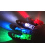 2  FLASHING FINGER BEAM LIGHTS hand light rave novelty - $6.64